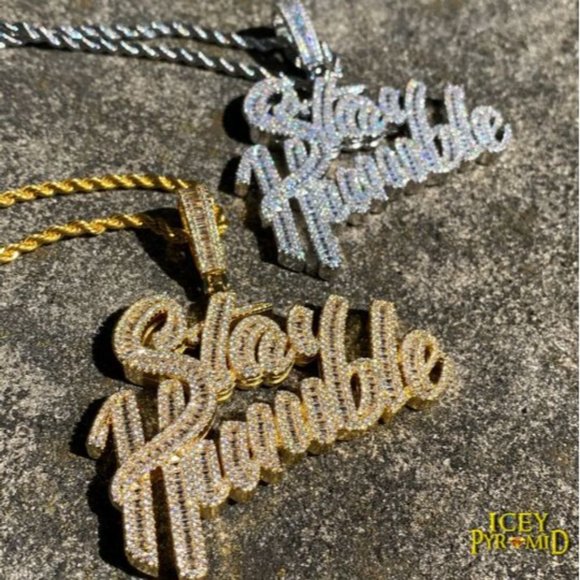 Stay Humble Amazing Font Silver Color Iced Diamond Pendant - Picture 5 of 5